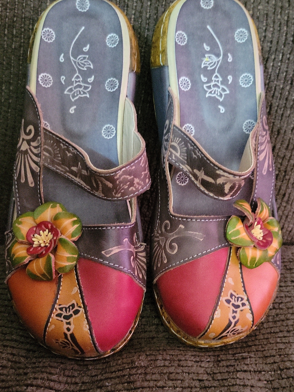 Careaymade Folk Style Colorful Floral Mary Jane Women's Shoes - Handmade - Picture 2 of 7
